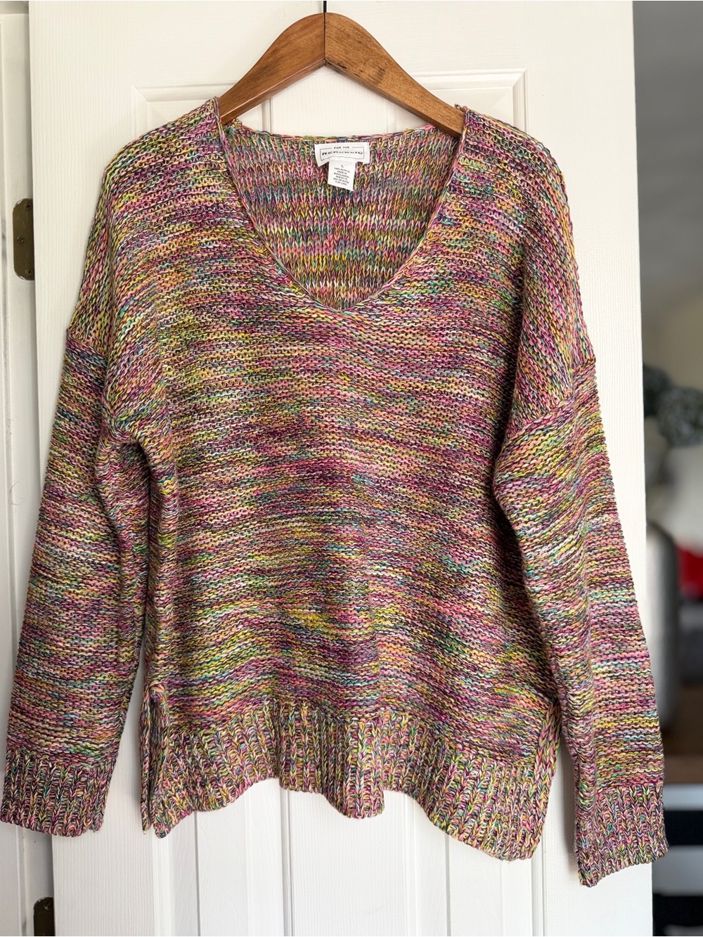 For The Republic Space-Dye Multicolor Pink Green Yellow V-Neck Sweater. Sz